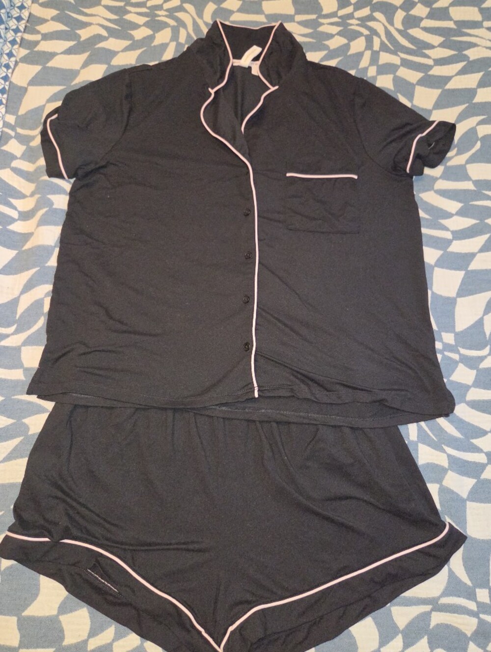 Black Short-Sleeve Pajama Set with Pink Trim